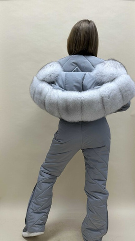Куртка бомбер с меховой отделкой из вуалевого песца+полукомбинезон - зимний комлект до -35 градусов в серо-серебристом ц